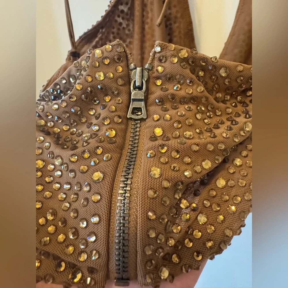 Alice and Olivia HANNAH EMBELLISHED TOP TAN/CRYSTAL - Picture 9 of 10